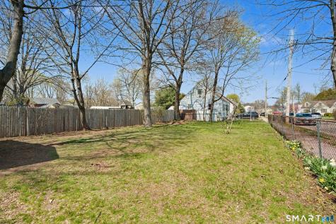 4 Dallas Street Hamden CT 06514