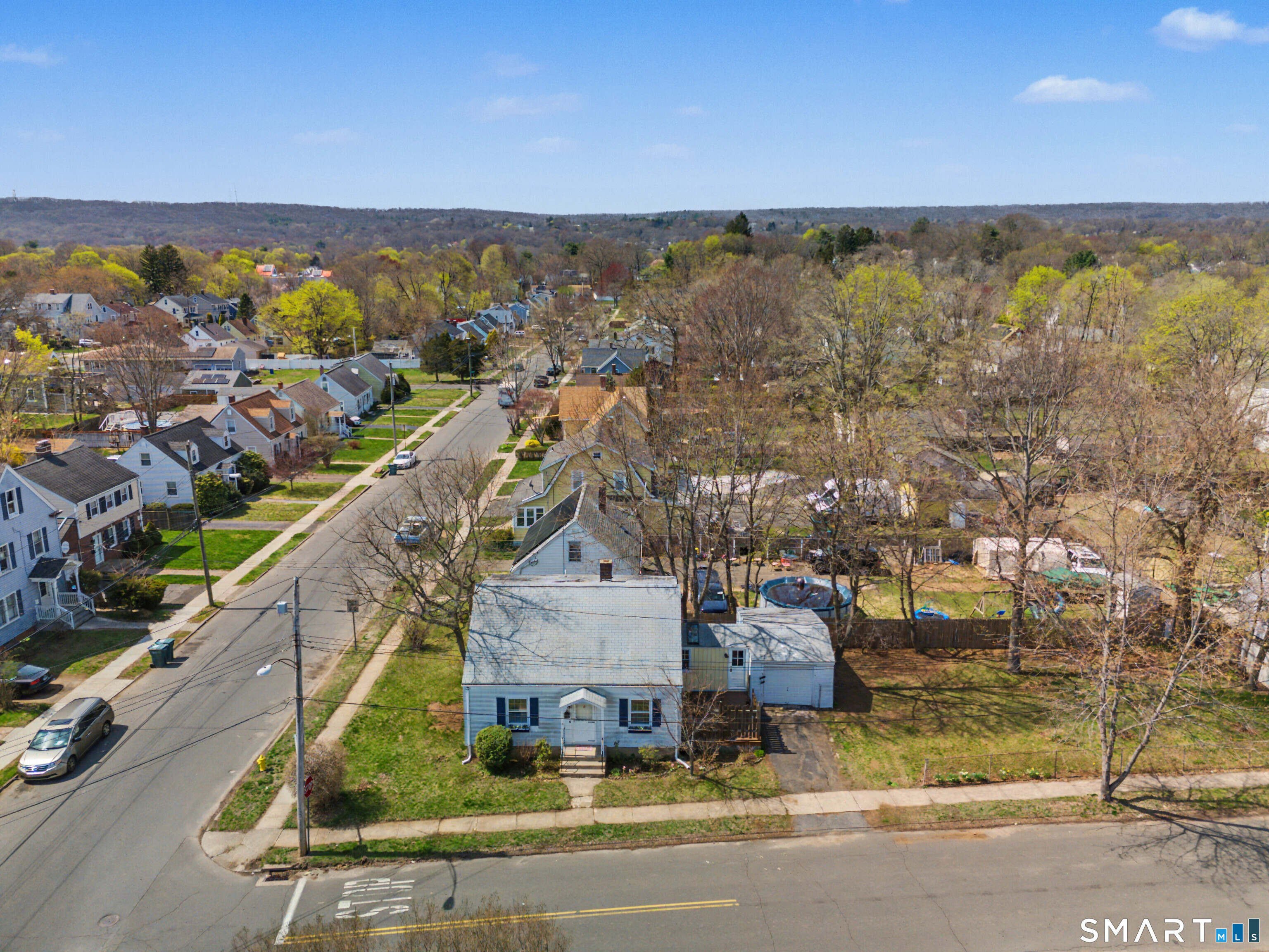 4 Dallas Street Hamden CT 06514