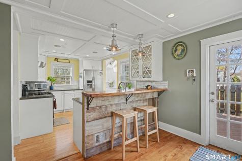 4 Dallas Street Hamden CT 06514