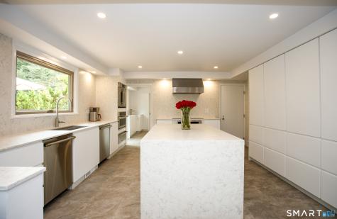 12 Gulliver Circle Norwich CT 06360