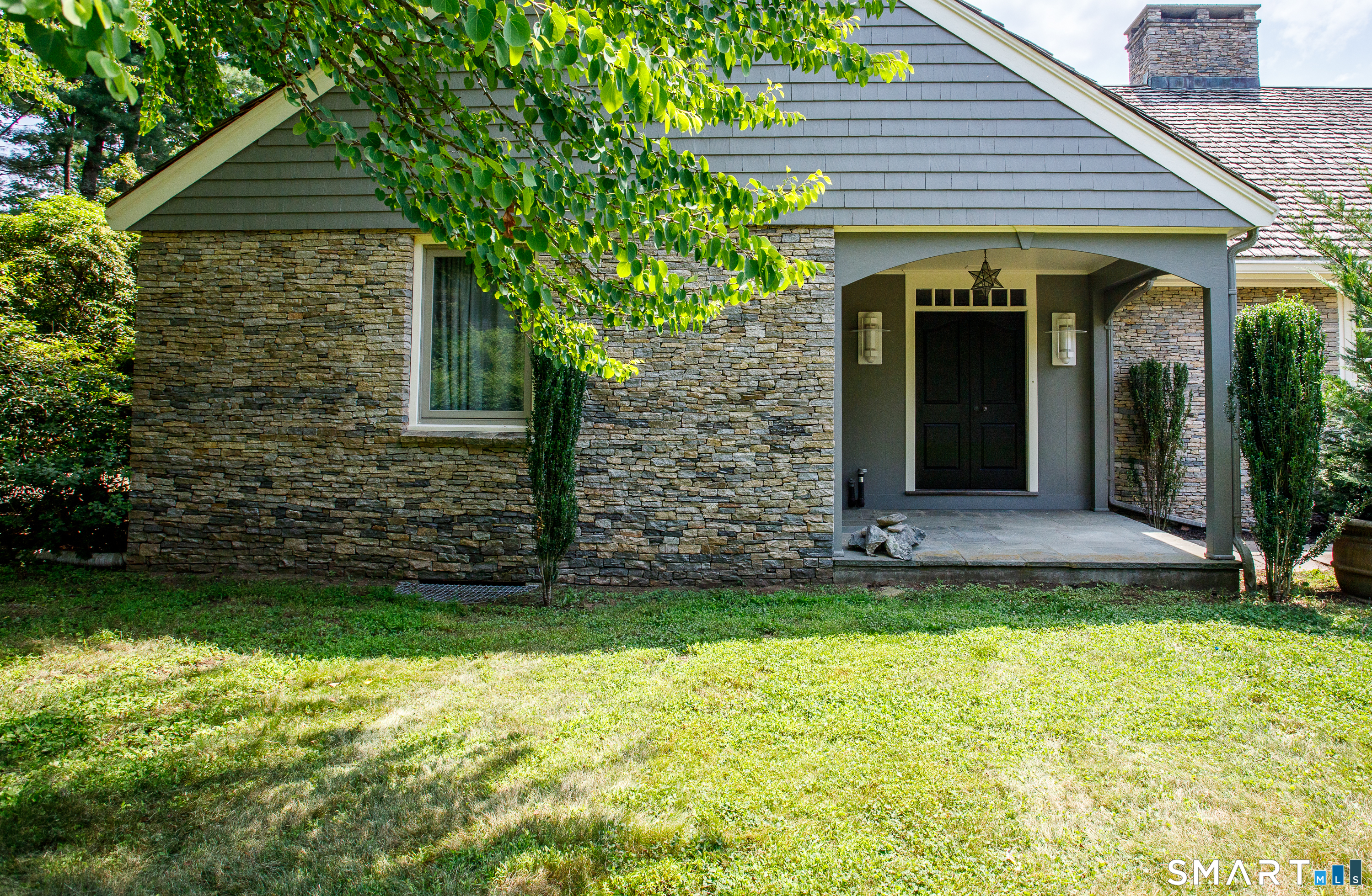 12 Gulliver Circle Norwich CT 06360