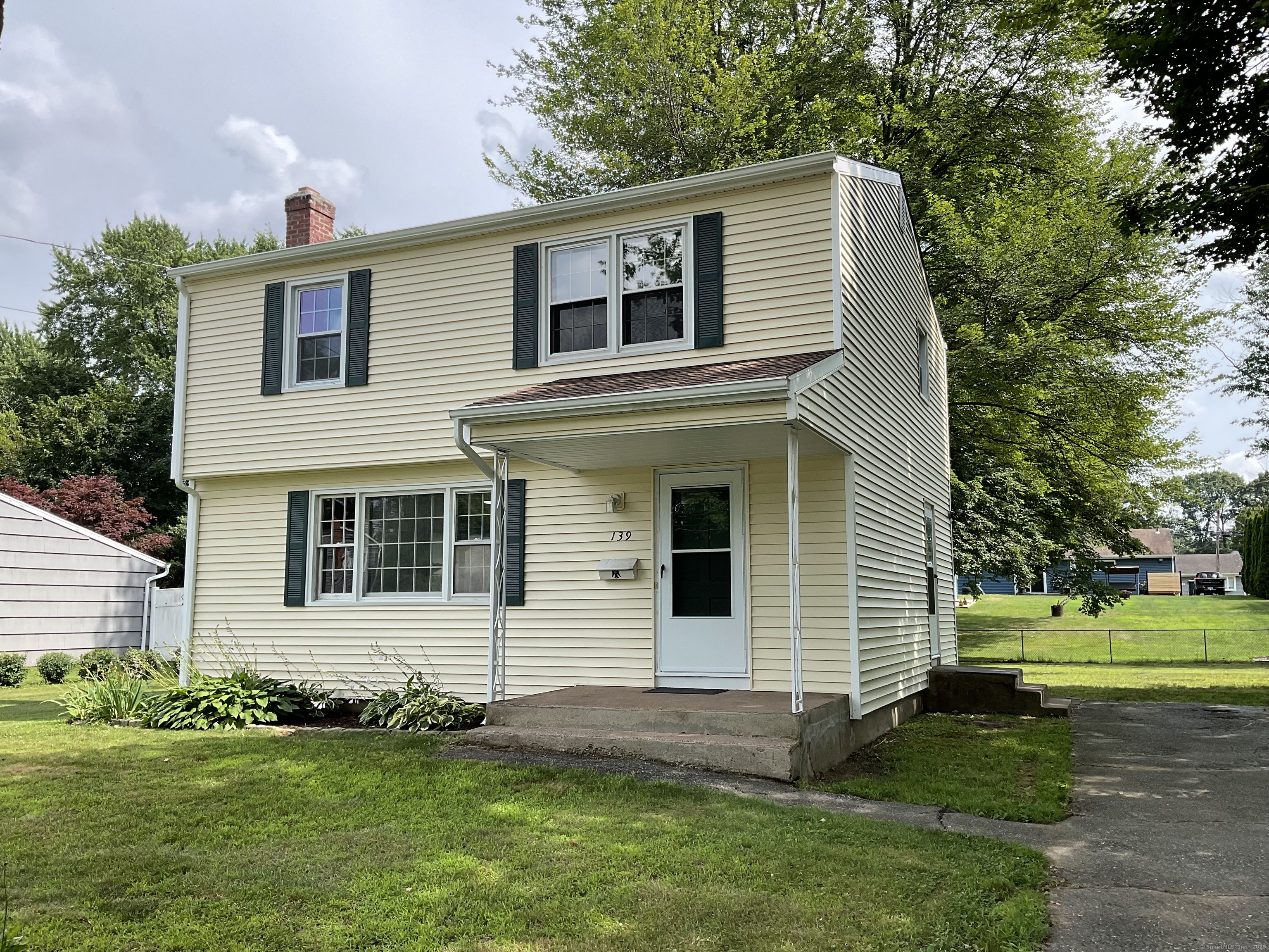 139 Country Lane East Hartford CT 06118