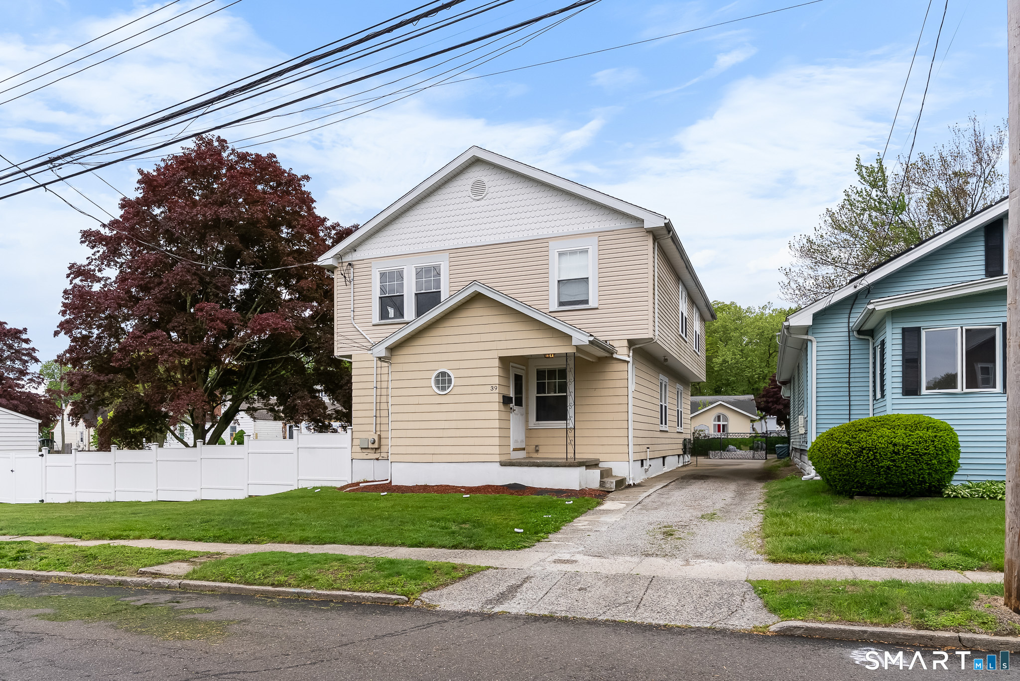 39 Woodcrest Avenue Stratford CT 06614