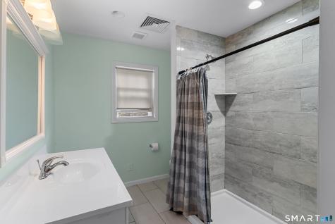 39 Woodcrest Avenue Stratford CT 06614