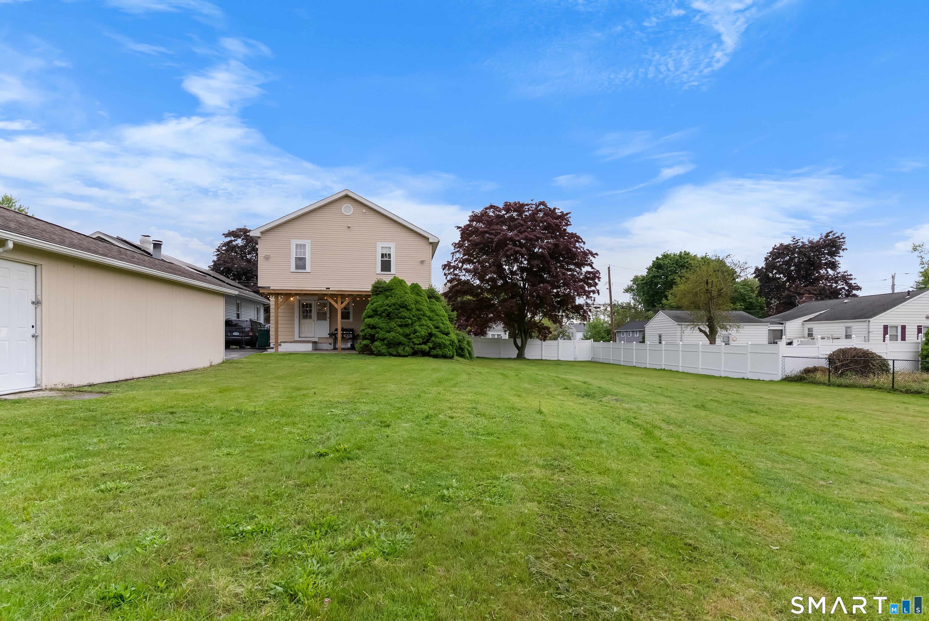 39 Woodcrest Avenue Stratford CT 06614