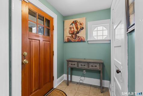 39 Woodcrest Avenue Stratford CT 06614