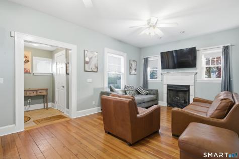 39 Woodcrest Avenue Stratford CT 06614