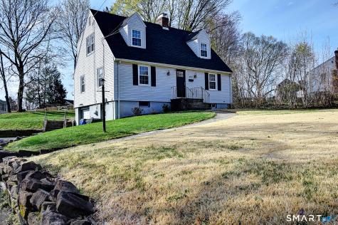 492 Maple Street Wethersfield CT 06109