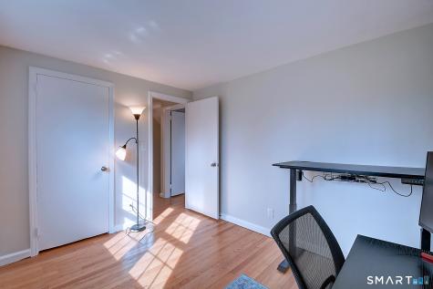 492 Maple Street Wethersfield CT 06109