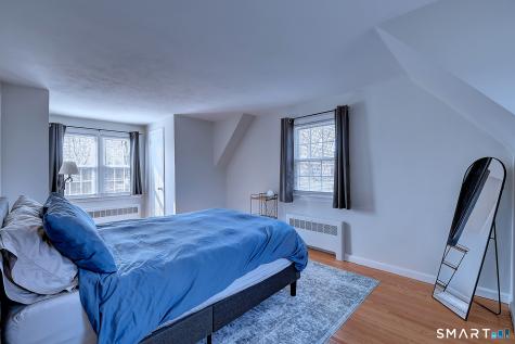 492 Maple Street Wethersfield CT 06109