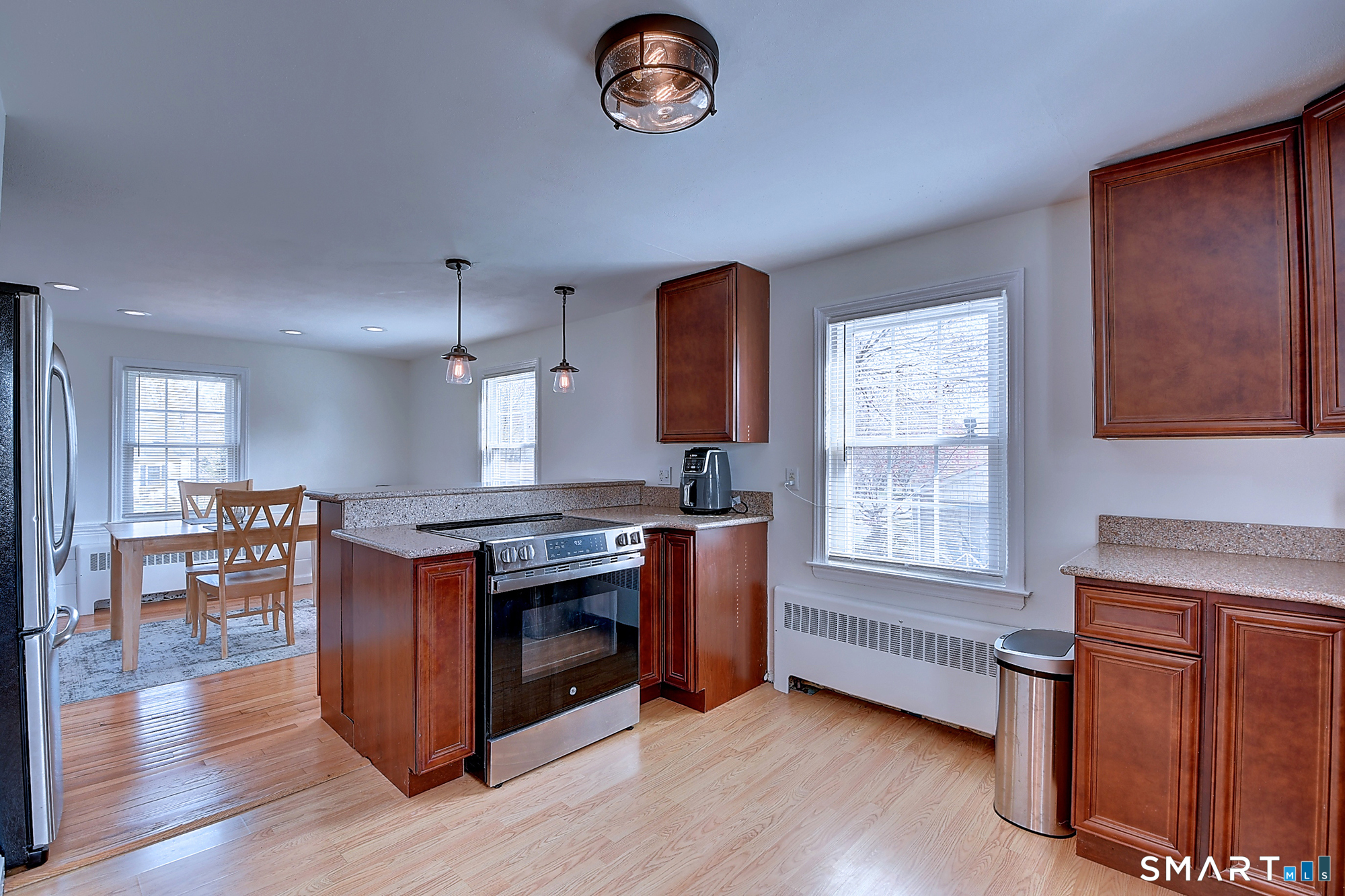 492 Maple Street Wethersfield CT 06109
