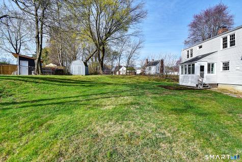 492 Maple Street Wethersfield CT 06109