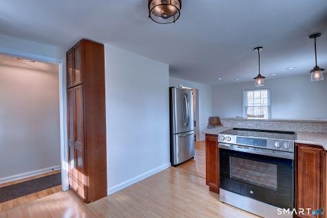 492 Maple Street Wethersfield CT 06109