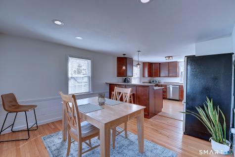 492 Maple Street Wethersfield CT 06109