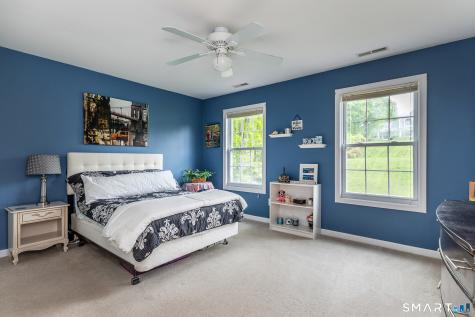 11 Meredith Lane New Milford CT 06776