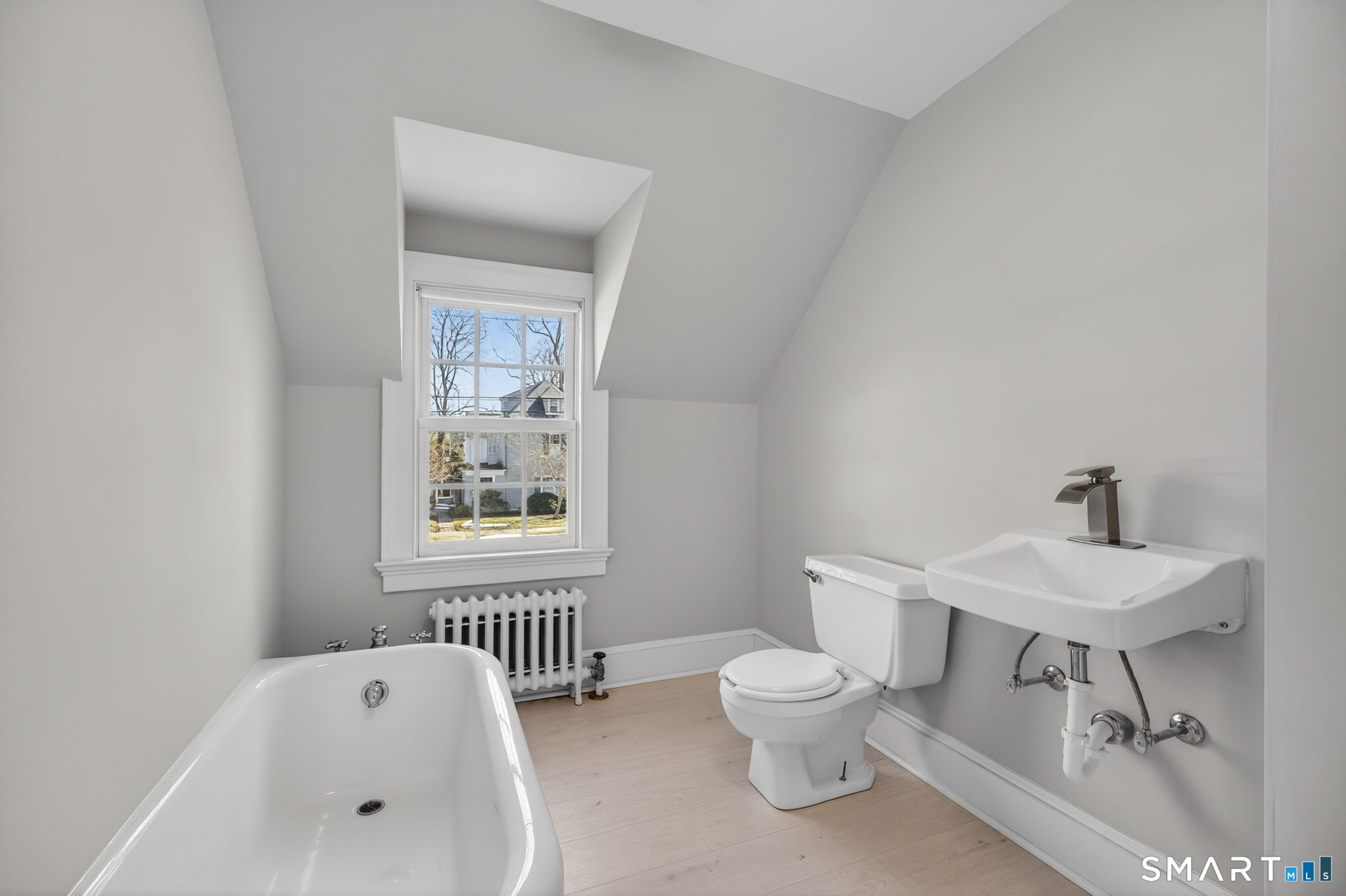 2095 Chapel Street New Haven CT 06515