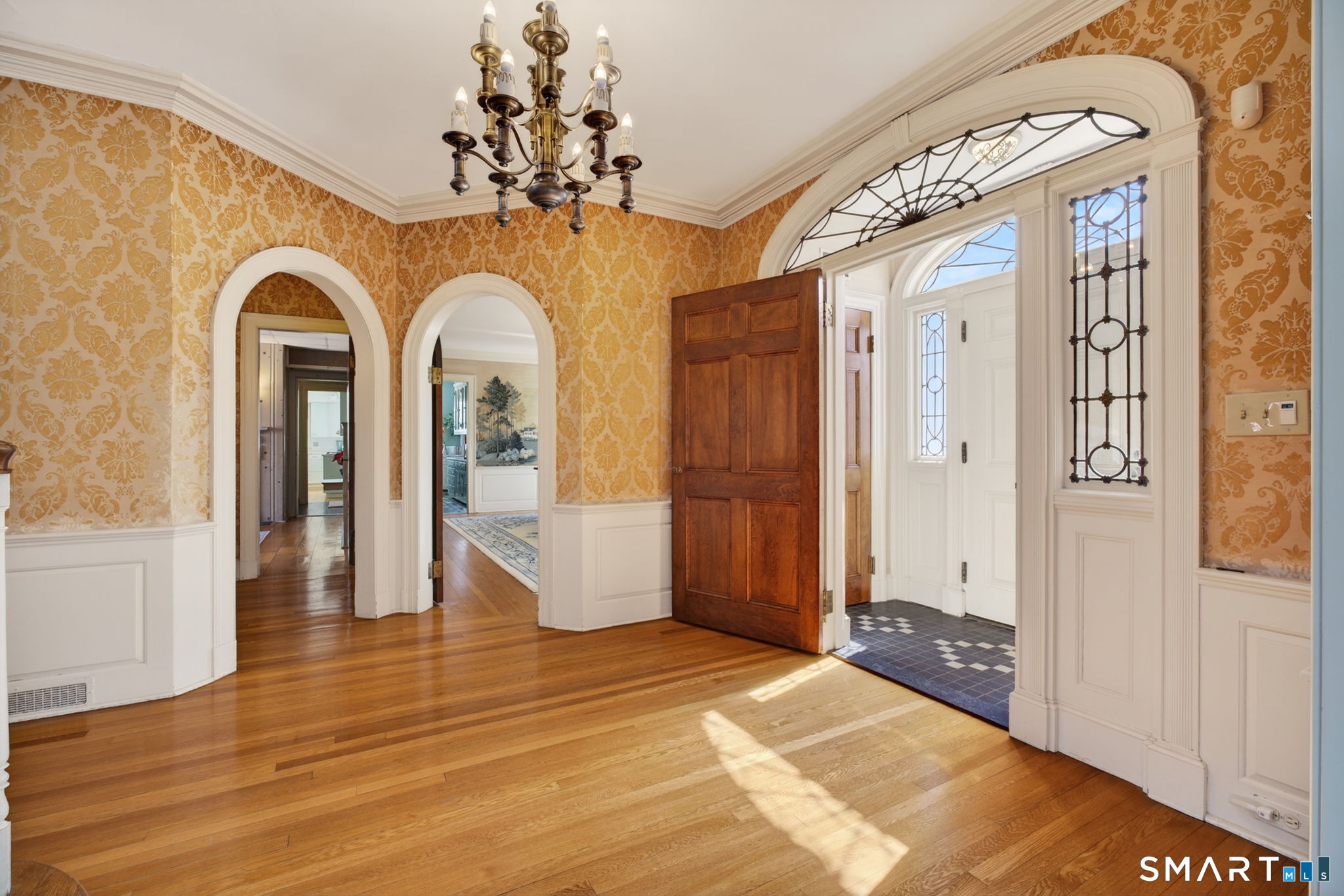 2095 Chapel Street New Haven CT 06515
