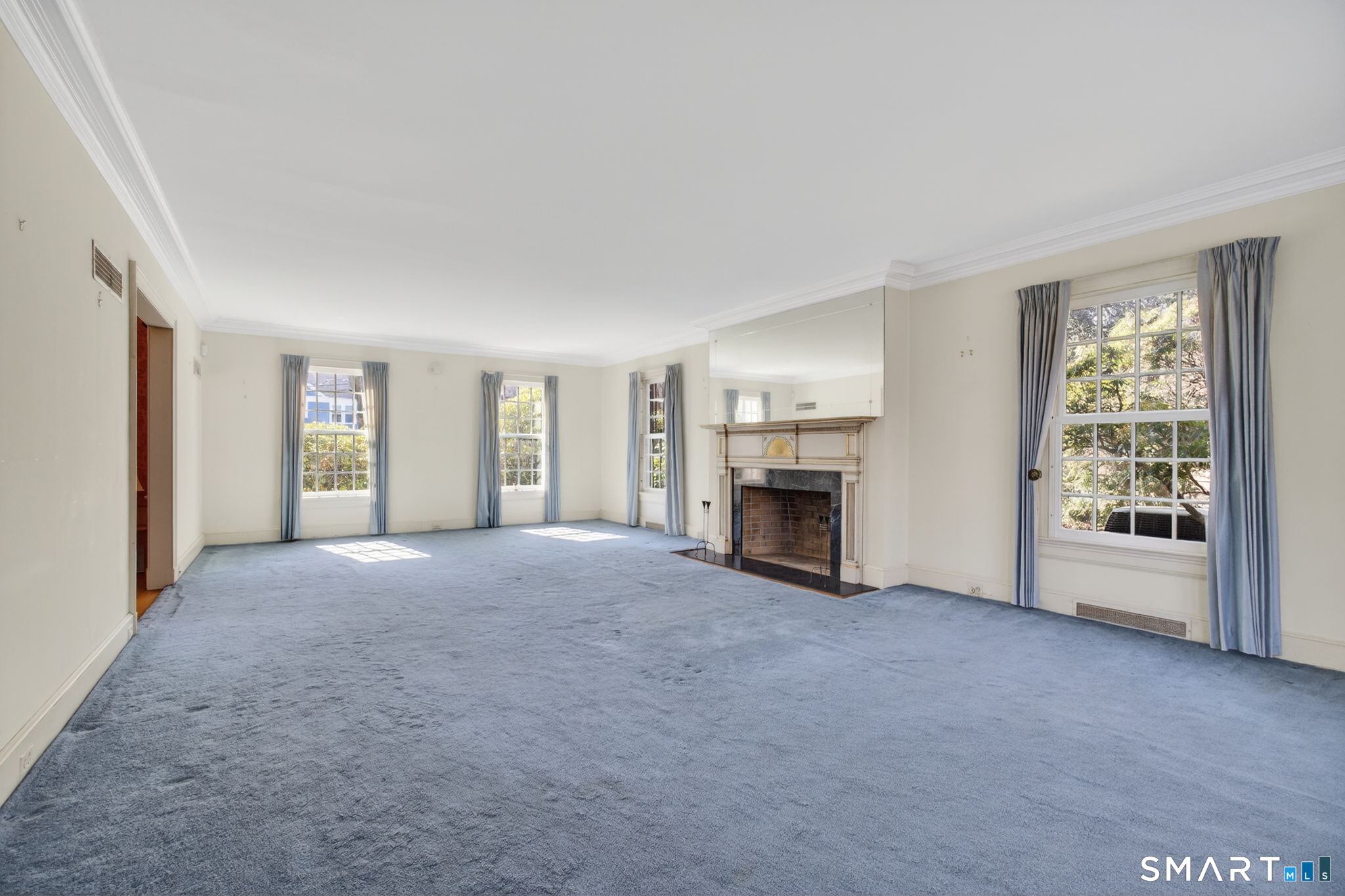 2095 Chapel Street New Haven CT 06515