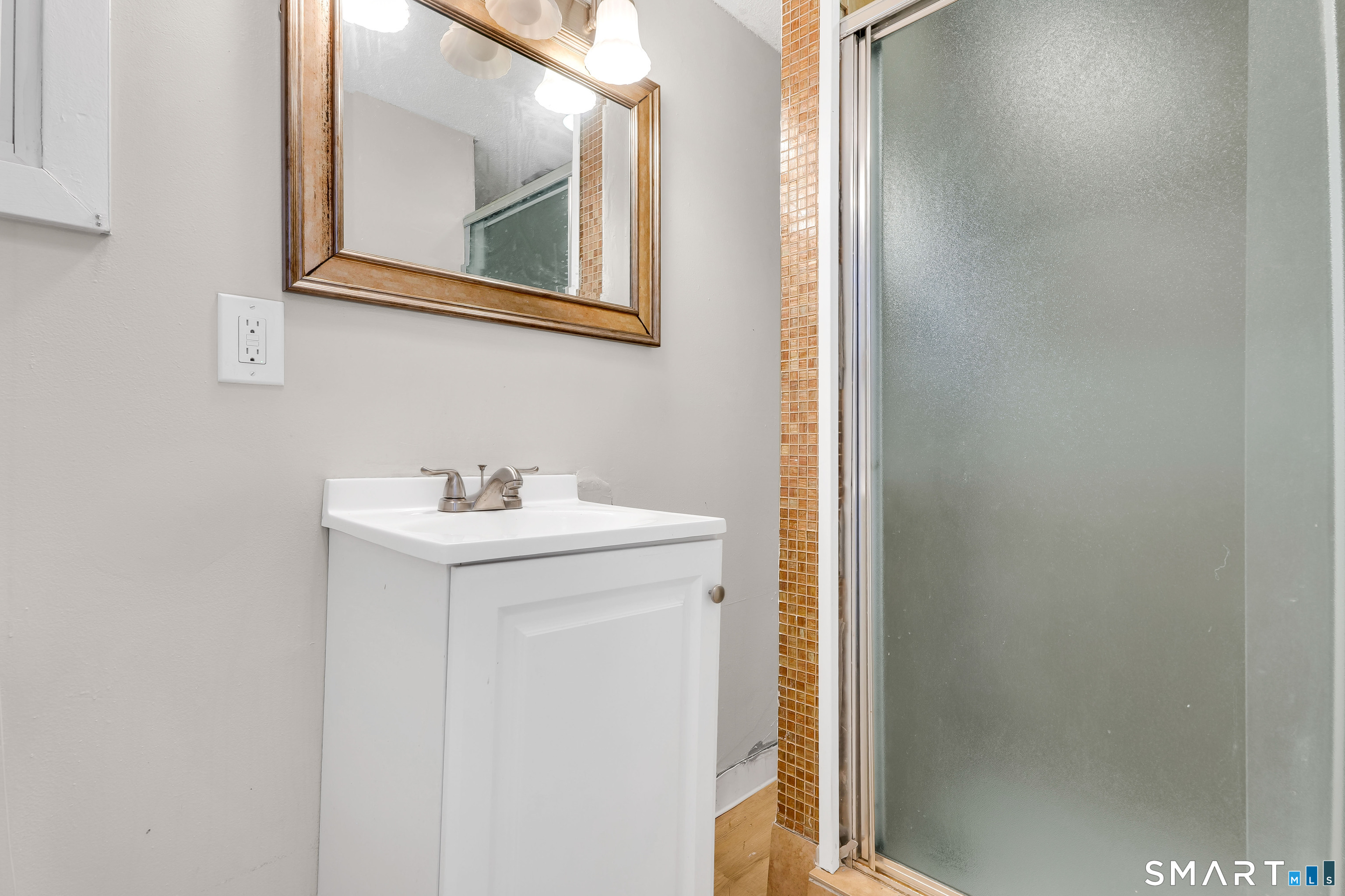 54 Ranney Street East Hartford CT 06108