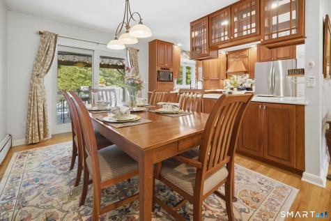 36 Oakwood Drive Oxford CT 06478
