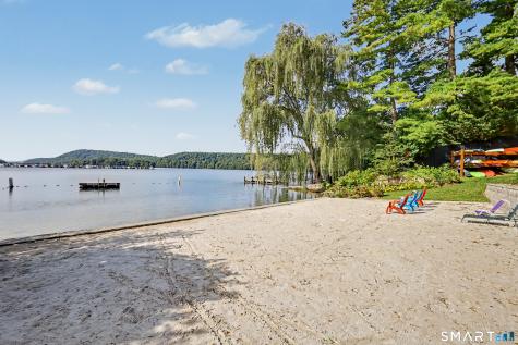 36 Sherry Lane New Milford CT 06776