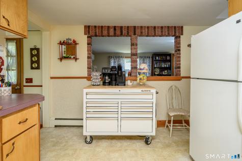 8 Norman Avenue Thompson CT 06277