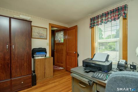 8 Norman Avenue Thompson CT 06277