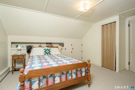 8 Norman Avenue Thompson CT 06277