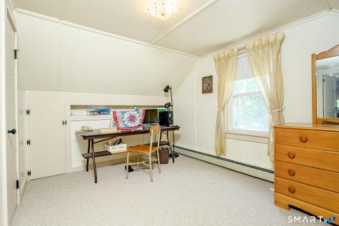 8 Norman Avenue Thompson CT 06277