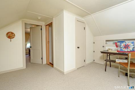 8 Norman Avenue Thompson CT 06277