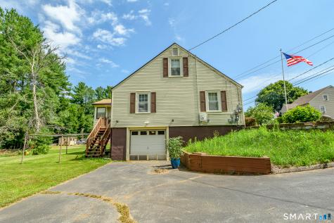 8 Norman Avenue Thompson CT 06277