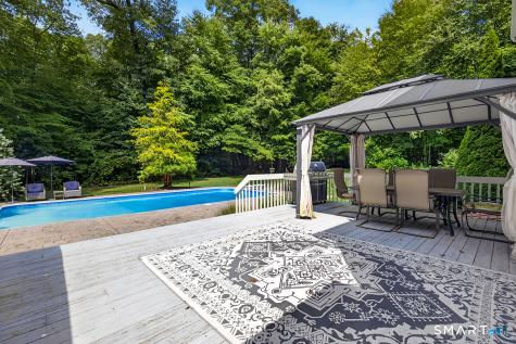 80 Autumn Court Cheshire CT 06410