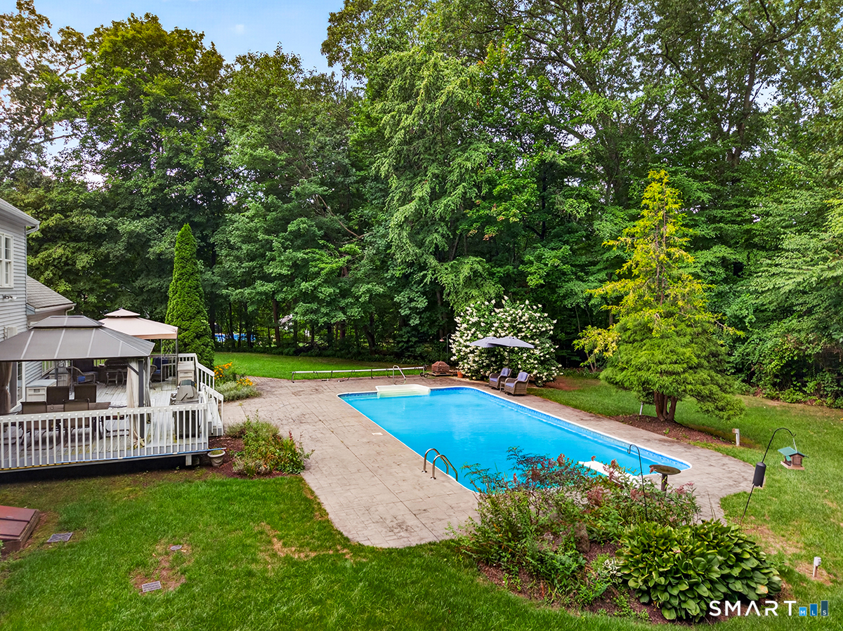 80 Autumn Court Cheshire CT 06410