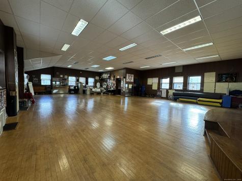 565 High Street Middletown CT 06457