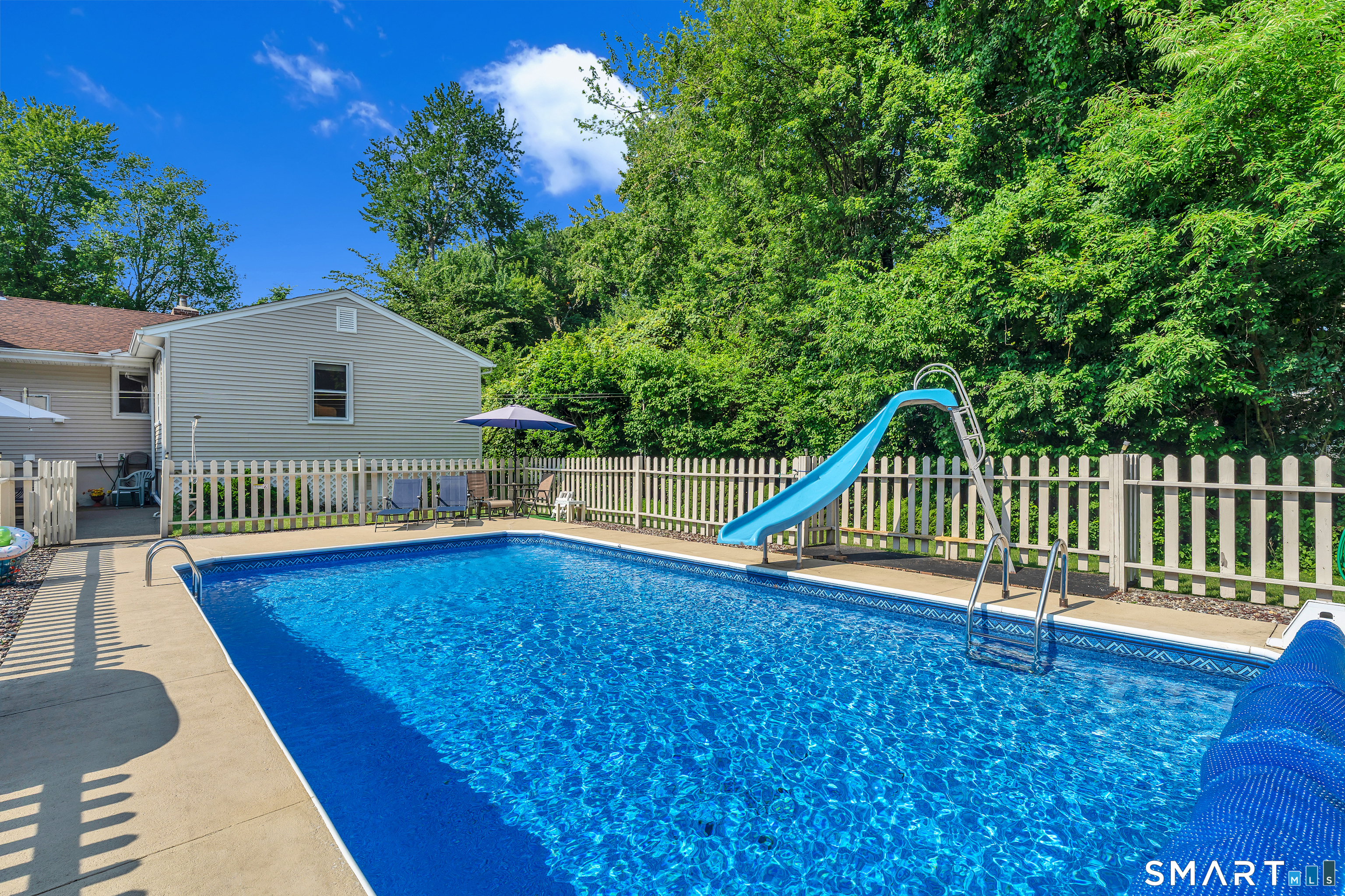 36 Clinton Street Trumbull CT 06611