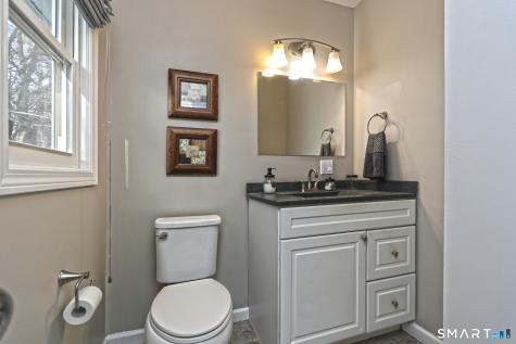 53 Pheasant Road West Haven CT 06516