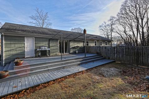 53 Pheasant Road West Haven CT 06516