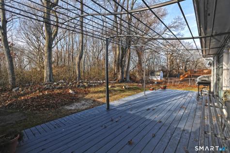53 Pheasant Road West Haven CT 06516