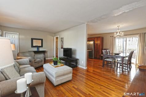53 Pheasant Road West Haven CT 06516