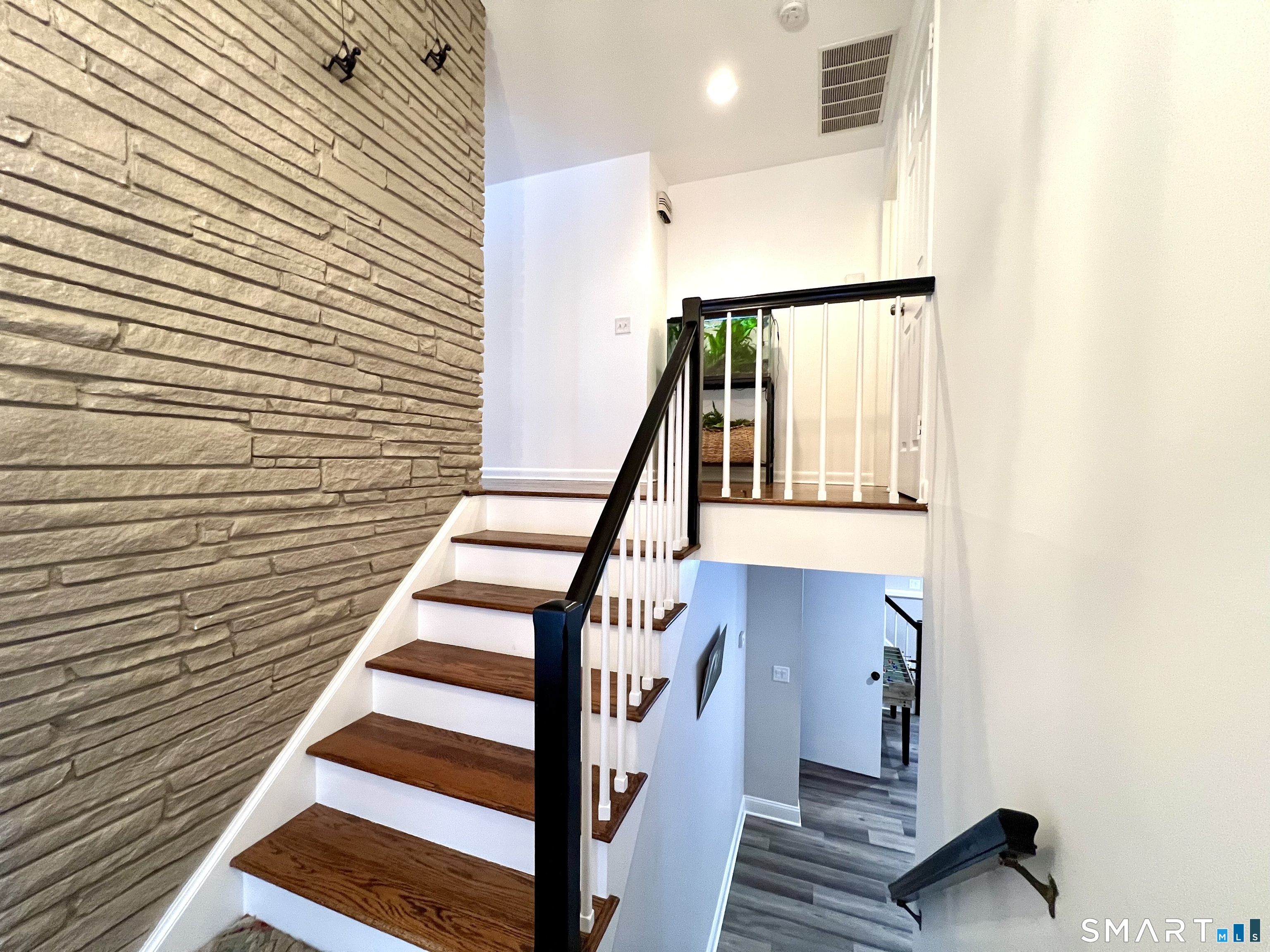 221 Catalpa Road Wilton CT 06897