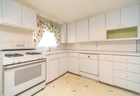 24 Homecrest Drive Berlin CT 06037