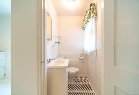 24 Homecrest Drive Berlin CT 06037