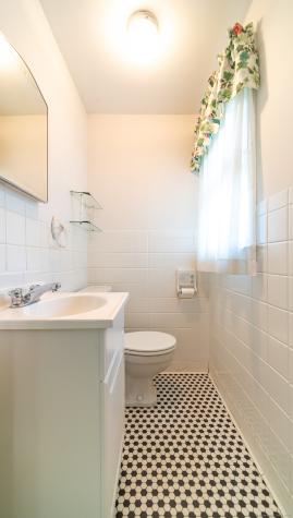 24 Homecrest Drive Berlin CT 06037