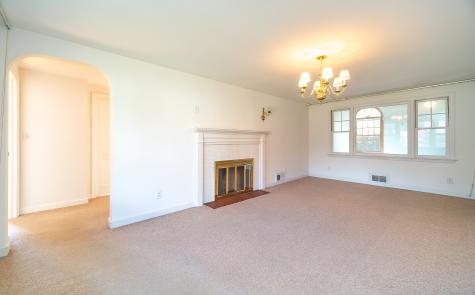 24 Homecrest Drive Berlin CT 06037