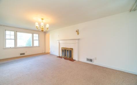 24 Homecrest Drive Berlin CT 06037