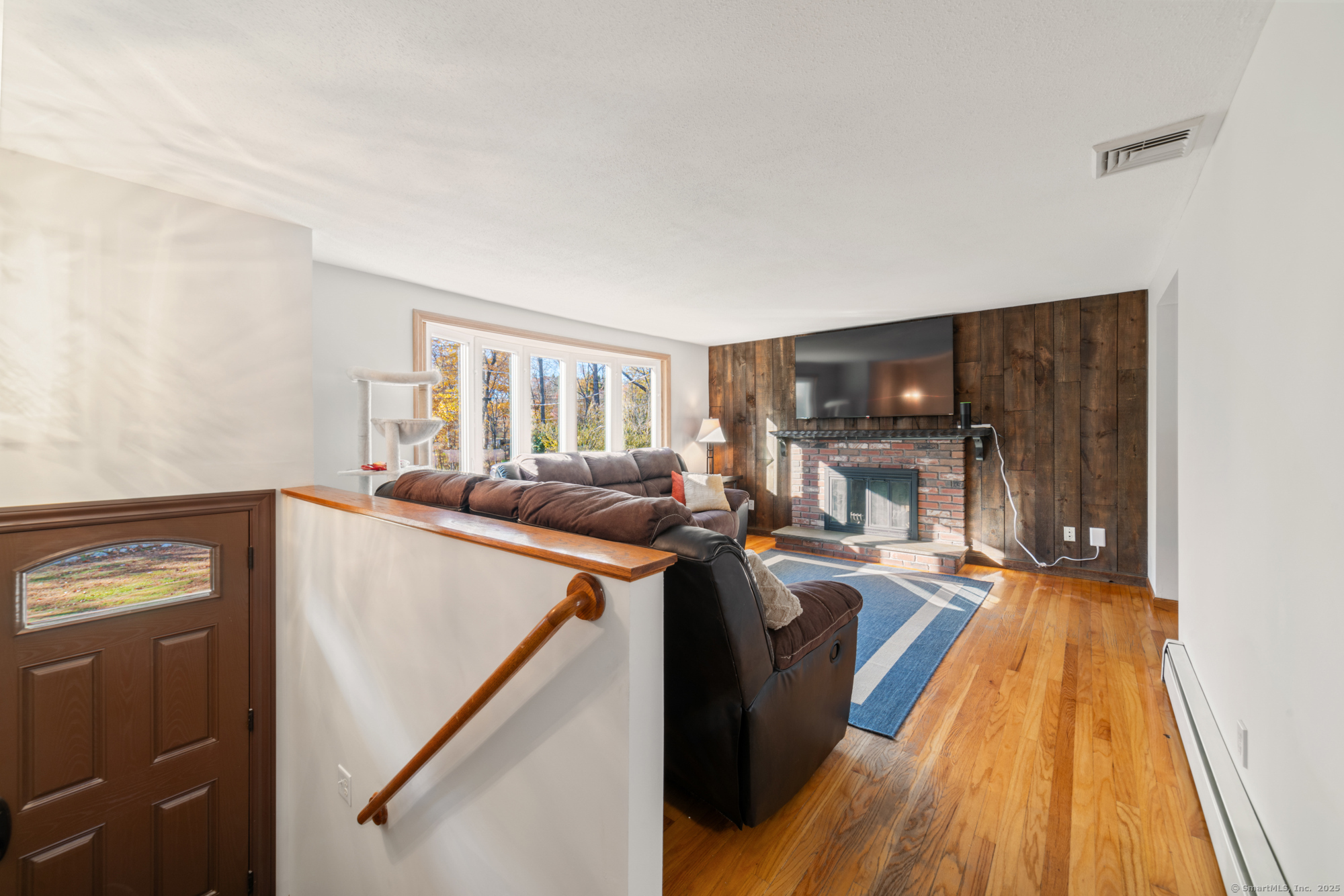 20 Chapman Road East Hampton CT 06424