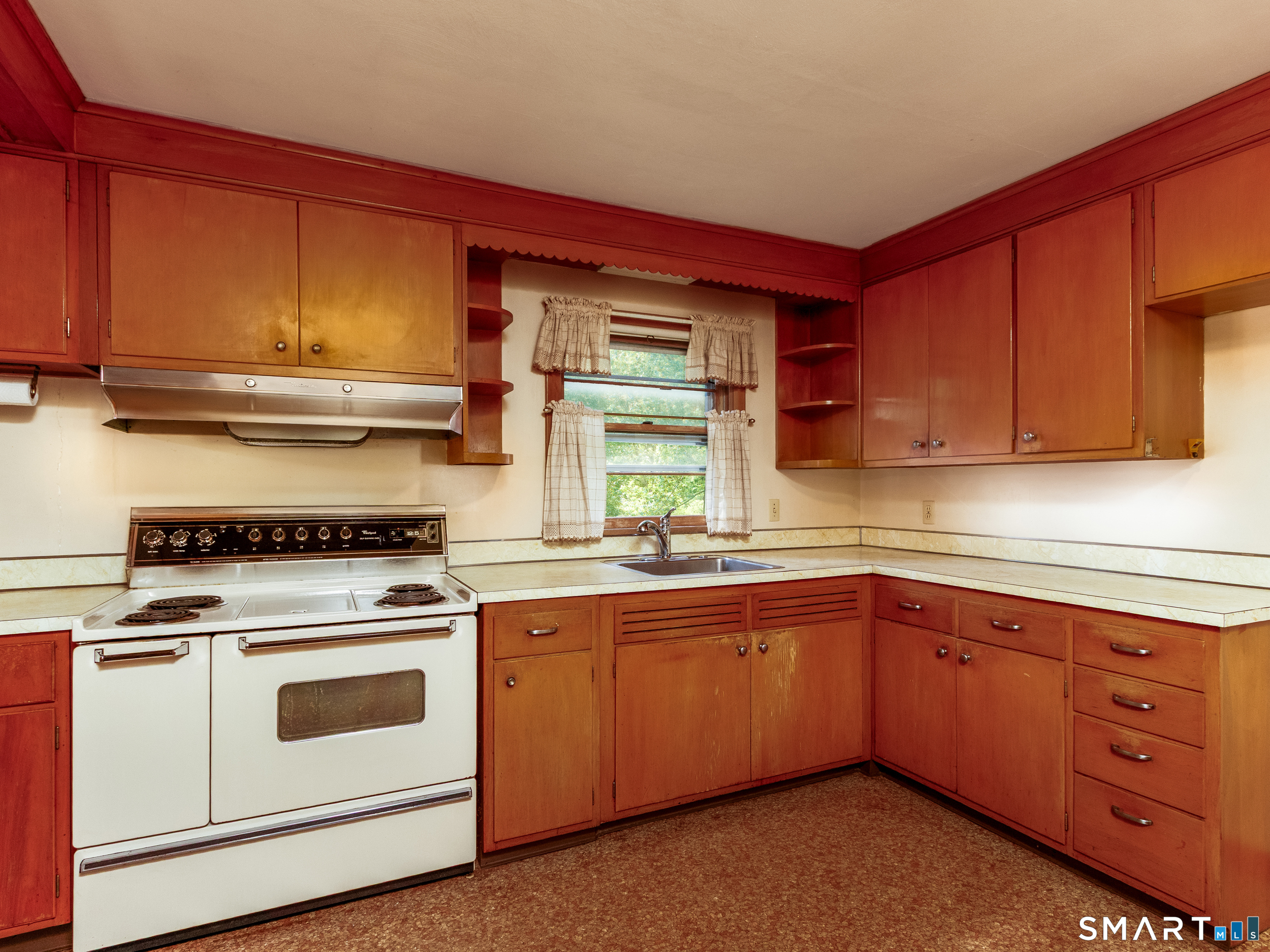 1175 South Curtis Street Wallingford CT 06492