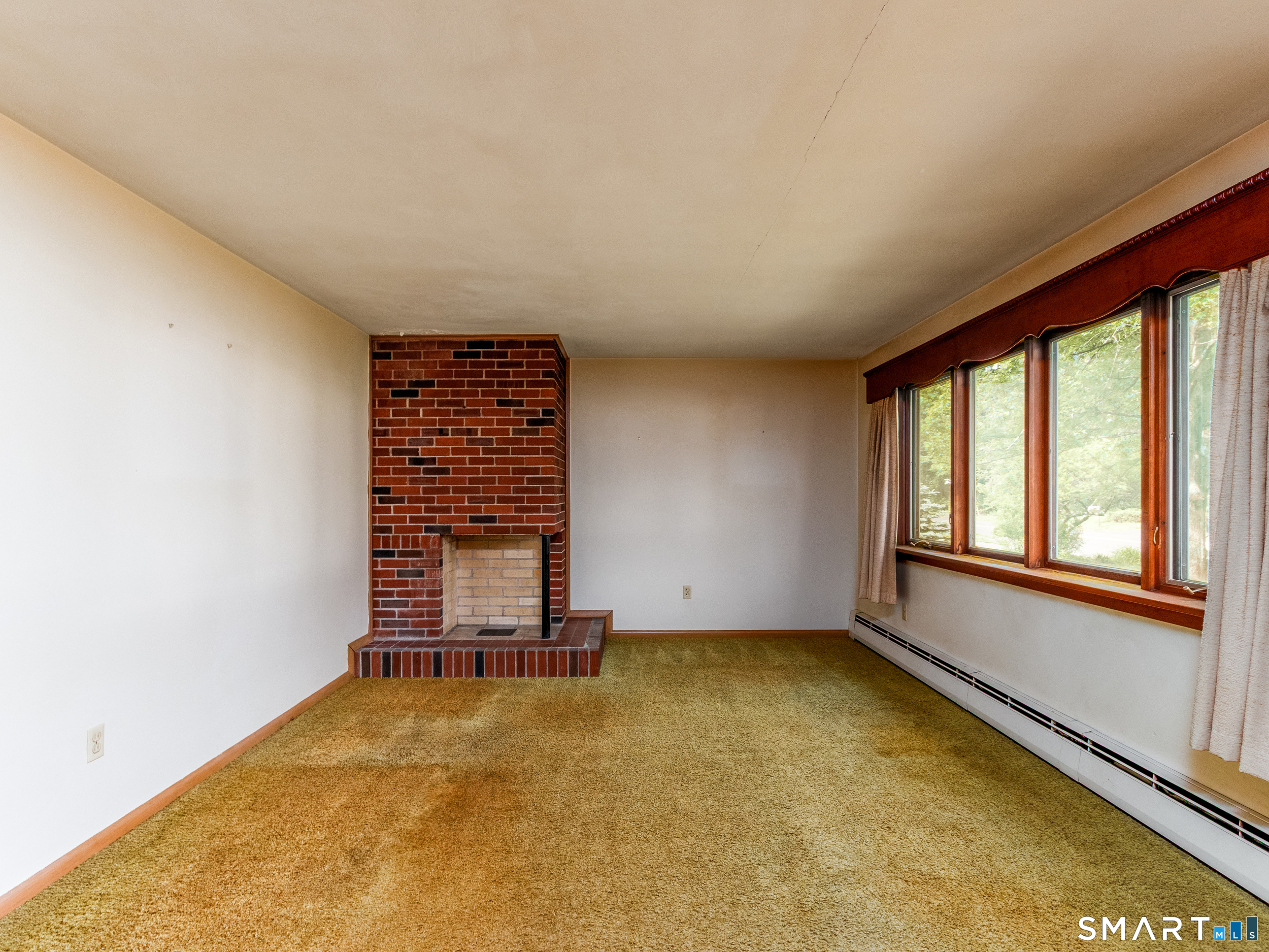 1175 South Curtis Street Wallingford CT 06492