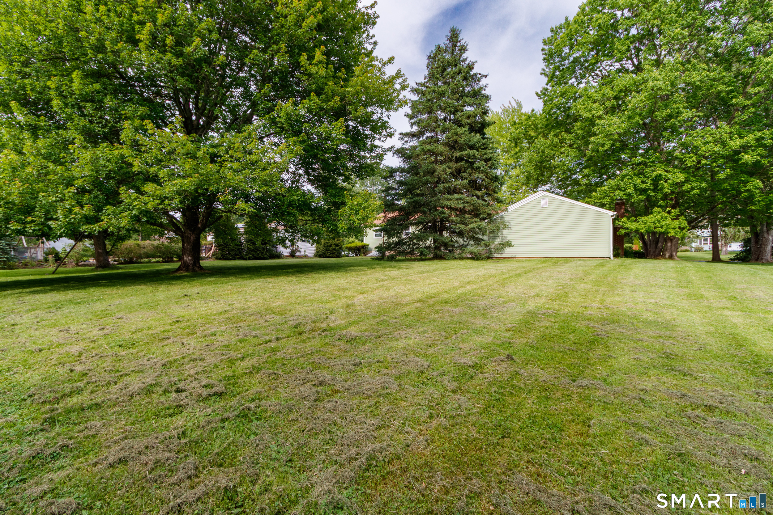 1175 South Curtis Street Wallingford CT 06492