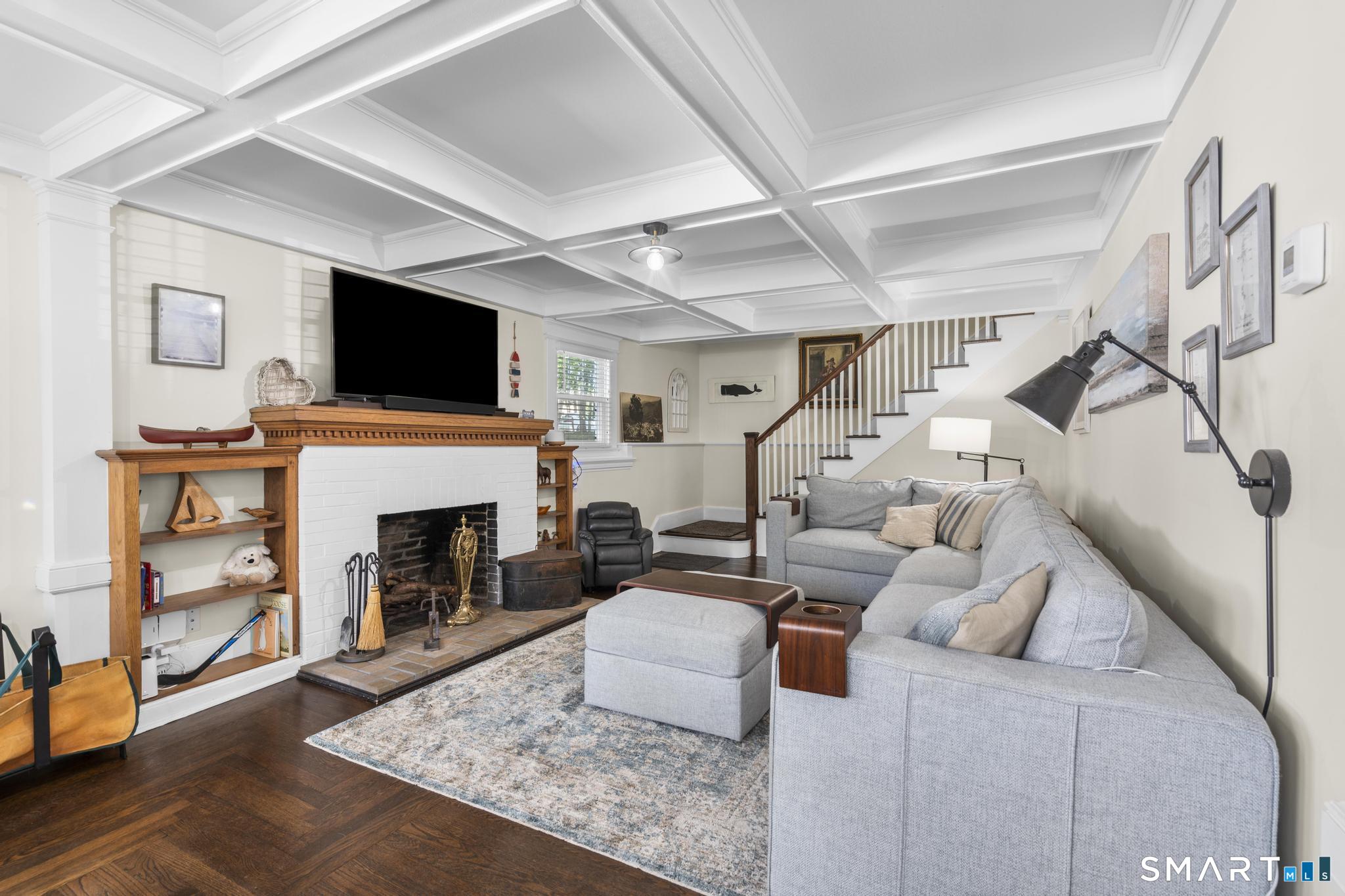 20 Bradley Avenue Branford CT 06405